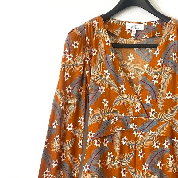 & Other Stories Floral Feather Print Midi Dress - Picture 2 of 10